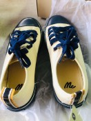 reviewMc Jeans รองเท้าผ้าใบ กันน้ำ สีอ๊อฟไวท์ ทรงสวยคลาสสิก ใส่ได้ทั้งชายและหญิง พร้อมเชือกรองเท้า 2 สี M09Z017 comment 1