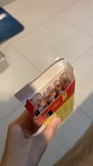 reviewkingnshopping (ร้านไทย)ดินสอเขียนคิ้ว แบบกันน้ำ ดินสอเขียนคิ้วแบบเชือก เขียนคิ้วเชือกดึง  เขียนคิ้วกันน้ำ NO.1818  A83 comment 4