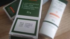 reviewPlantnery Tea Tree Sunscreen Acne Oil Control SPF 50+ PA++++ 30 g แพลนท์เนอรี่ กันแดด ที ทรี สูตรควบคุมความมัน comment 5