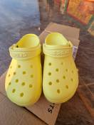reviewCROCS Classic Clog รองเท้าลำลองผู้ใหญ่ รองเท้าผู้ใหญ่ รองเท้าหัวโต รองเท้า comment 4
