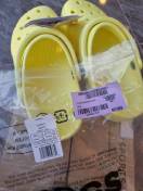 reviewCROCS Classic Clog รองเท้าลำลองผู้ใหญ่ รองเท้าผู้ใหญ่ รองเท้าหัวโต รองเท้า comment 1