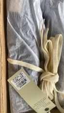 reviewMc Jeans รองเท้าผ้าใบ กันน้ำ สียีนส์ พร้อมเชือกรองเท้า ทรงสวยคลาสสิก ใส่ได้ทั้งชายและหญิง M09Z016 comment 2