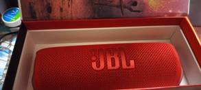 reviewJBL Flip6 Portable Waterproof Speaker ลำโพงบลูทูธพกพา เลือกสีได้  comment 2