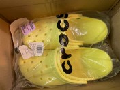 reviewCROCS Classic Clog รองเท้าลำลองผู้ใหญ่ รองเท้าผู้ใหญ่ รองเท้าหัวโต รองเท้า comment 2