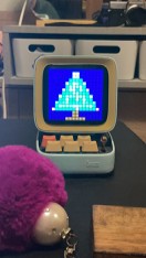 reviewร้านแนะนำแท้ พร้อมส่ง Divoom Ditoo Retro Pixel Art ลำโพงบลูทูธแบบพกพานาฬิกาปลุก DIY LED โดย APP อิเล็กทรอนิกส์ของขวัญตกแต่งบ้าน comment 1