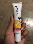 reviewDr.Pong Hyaluronic Ultra Light Sunscreen with Aquatide SPF50 PA+++ ครีมกันแดดหน้าสูตรอ่อนโยน comment 1