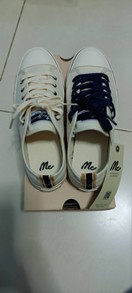 reviewMc Jeans รองเท้าผ้าใบ กันน้ำ สีครีมอ๊อฟไวท์ พร้อมเชือกรองเท้า 2 สี ทรงสวย สามารถใส่ได้ทั้งชายและหญิง M09Z015 comment 2
