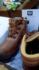review รับประกัน 3 เดือนSafety Jogger รุ่น BESTZIP รองเท้าเซฟตี้หุ้มข้อหัวเหล็ก แผ่นเหล็กกันทะลุ หนังแท้และกันน้ำ สีน้ำตาล comment 2