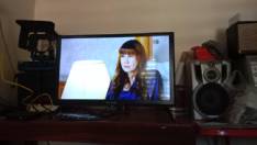 reviewStarWorld LED Analog TV 2424  comment 2