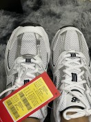 review พร้อมส่ง ของแท้100NEW BALANCE MR530SG GREY WHITE comment 3