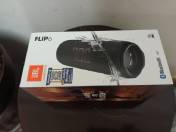 reviewJBL Flip 6 ลำโพงพกพา ทนน้ำระดับ IP67 comment 2