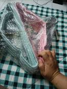 reviewร้านแนะนำ[ขายดี!!] ไม้แขวนเสื้อ ไม้แขวนสแตนเลส เคลือบซีลีโคนกันลื่น 2ขนาด ผู้ใหญ่40cm*20cm เด็ก30cm*18cm สีพาทเทล ++พร้อมส่ง++ comment 3