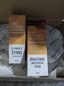 reviewร้านแนะนำ[ลดทันที 50 กรอกโค้ด BGW7QHM]Gravich Triple Vitamin C Booster Serum 30 ml เซรั่มวิตามินซี  ผิวกระจ่างใส ลดความหมองคล้ำ comment 3