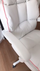 reviewร้านแนะนำ Gaming Chairรุ่น YT 211 เก้าอี้เกมมิ่ง สำหรับเล่นเกมส์หรือทำงาน ปรับเอนได้ รุ่นนี้ไม่มีโลโก้นะจ๊ะล้อดำล้วน comment 4