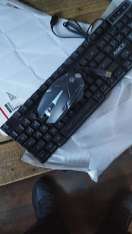 review Theshyซื้อ1แถม1 Gaming Keyboard คีย์บอร์ดภาษาไทย พร้อมไฟ LED สีรุ้ง 4 ดวง แป้นพิมพ์ภาษาไทย คีย์บอร์ดเกมมิ่ง พร้อมไฟ comment 3