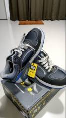 review รับประกัน 3 เดือนSafety Jogger รุ่น RAPTOR รองเท้าเซฟตี้หุ้มข้อ หัวคอมโพสิท สีดำ น้ำเงิน comment 1