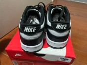 review ยิงจริง Nike SB Dunk low white black ของแท้100รองเท้าผ้าใบ รองเท้า รองเท้าวิ่ง รองเท้า nike comment 3