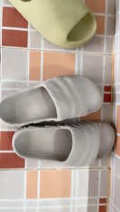 reviewAdidas Collection อาดิดาส รองเท้าแตะ รองเท้าแบบสวม Adilette 22 Slides HQ4672GX6950GX6947HQ4670HQ6465 2000  comment 1