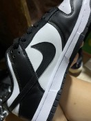 review ยิงจริง Nike SB Dunk low white black ของแท้100รองเท้าผ้าใบ รองเท้า รองเท้าวิ่ง รองเท้า nike comment 1