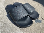 reviewร้านแนะนำAdidas รองเท้าแตะนิ่ม Adilette Comfort GZ5896 GZ5891 GZ5893 GV9735 GV9736ป้ายไทย comment 0