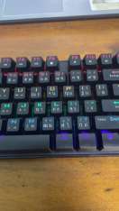 review Theshyซื้อ1แถม1 Gaming Keyboard คีย์บอร์ดภาษาไทย พร้อมไฟ LED สีรุ้ง 4 ดวง แป้นพิมพ์ภาษาไทย คีย์บอร์ดเกมมิ่ง พร้อมไฟ comment 2