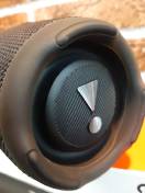 reviewลำโพงบลูทูธ JBL รุ่น Charge 5 มี 3สี สีดำ สีเทา สีฟ้า by Singer comment 3