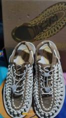 reviewพร้อมส่ง รองเท้าแตะ KEEN รองเท้ารัดส้น ชาย หญิง รองเท้าเดินป่า size 36 45 สวย ใส่สบาย comment 3