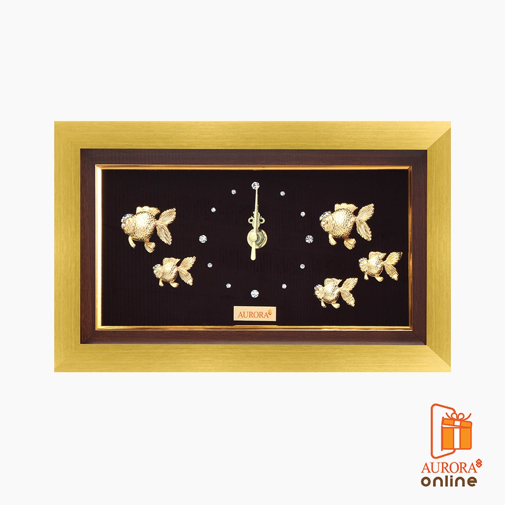 Khongkwan by Aurora  กรอบรูปนาฬิกาปลาทองมงคล 18*30 ซม. ประดับด้วยทองคำแท้ 99.99%