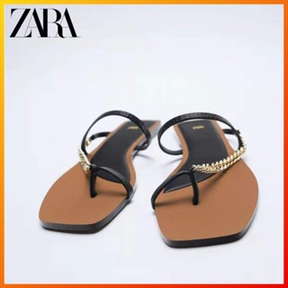 Zara รองเท้าแตะ ส้นแบน หัวเหลี่ยม แต่งสายโซ่ สีดํา