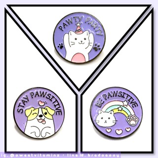 Happy Cat Brooch • เข็มกลัดแมวกวน (แบบวงกลม)