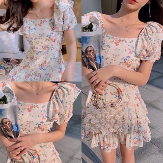 Puff sleeves floral dress ✨ เดรสสั้น แต่งระบาย พิมพ์ลายดอกไม้