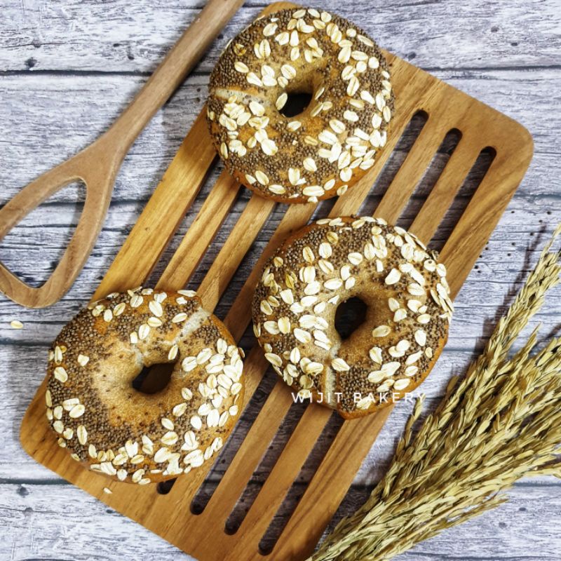 1ชุด 3 ชิ้น Wholewheat sourdough bagels โฮลวีทซาวโดเบเกิ้ล เบเกิ้ลโฮลวีท