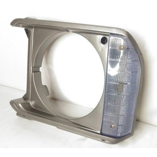 Mr. Auto ขอบไฟหน้า โตโยต้า ม้าดำ RN30 ข้างซ้าย สินค้าตรงรุ่นรถรถยนต์ มุมไฟหน้ toyota-headlight-parts T2