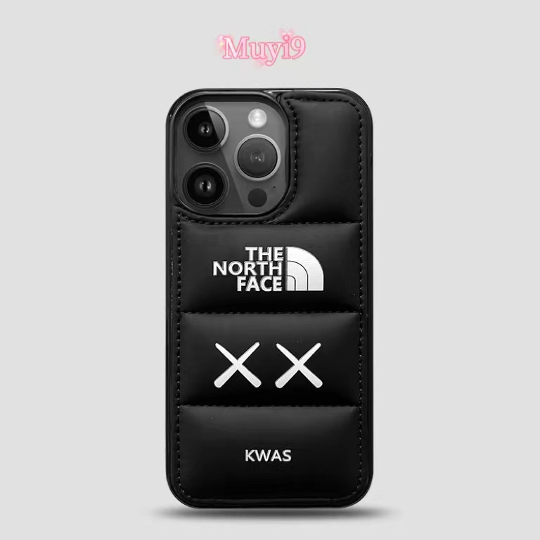 เคสโทรศัพท์มือถือ กันกระแทก ลาย THE NORTH FACE&KAWS Down Jacket แฟชั่น สําหรับ IPhone15promax 13ProMax I12ProMAX I11 Pro MAX 14Plus Xs MAX XR 8Plus 13Pro