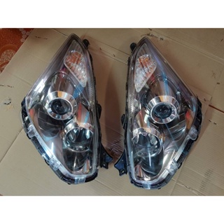 ไฟหน้า Xenon TOYOTA WISH 2006-2009 Minor change หลอดบาลาสครบชุด สภาพสวย ใส ไม toyota-headlight-parts T2