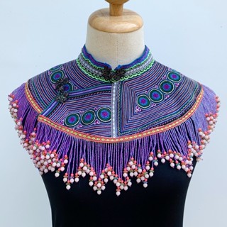 เครื่องประดับแผงคอเสื้อชาวเขาเผ่าม้งโบราณ [02]