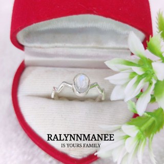 RA017 แหวนพลอยมูนสโตนแท้ ( Moonstone ) ตัวเรือนเงินแท้ 925 ชุบทองคำขาว มีไซส์ 55 ไซส์อื่นมีค่าแก้ไซส์ 150 บาทค่ะ