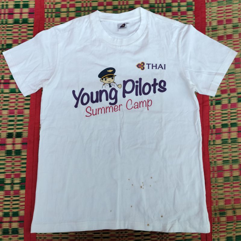 เสื้อกิจกรรม young pilots summer camp การบินไทย