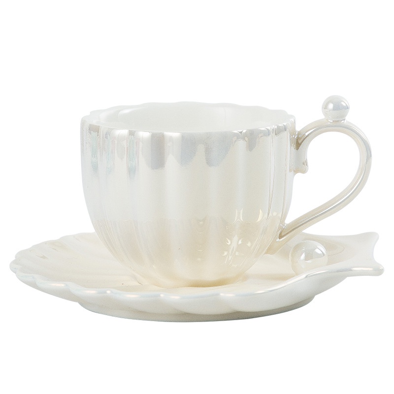 แก้วกาแฟเปลือกหอยมุกสไตล์ยุโรปสร้างสรรค์ถ้วยกาแฟจานรองถ้วยเซรามิกของขวัญinsชุดน้ำชายามบ่าย