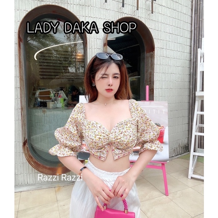 LADY DAKA SHOP เสื้อโบกี้ มีแขน Y2K ครอปปาดไหล่แขนตุ๊กตา แหวกช่วงเอว แต่งระบายแขน เสริมฟองน้ำ