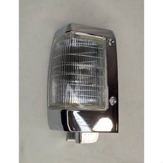 Mr.Auto ไฟหรี่มุม นิสสัน บิ๊กเอ็ม 925 ข้างซ้าย 1 ชิ้น สินค้าตรงรุ่นรถ  Corner nissan-headlight-parts T2