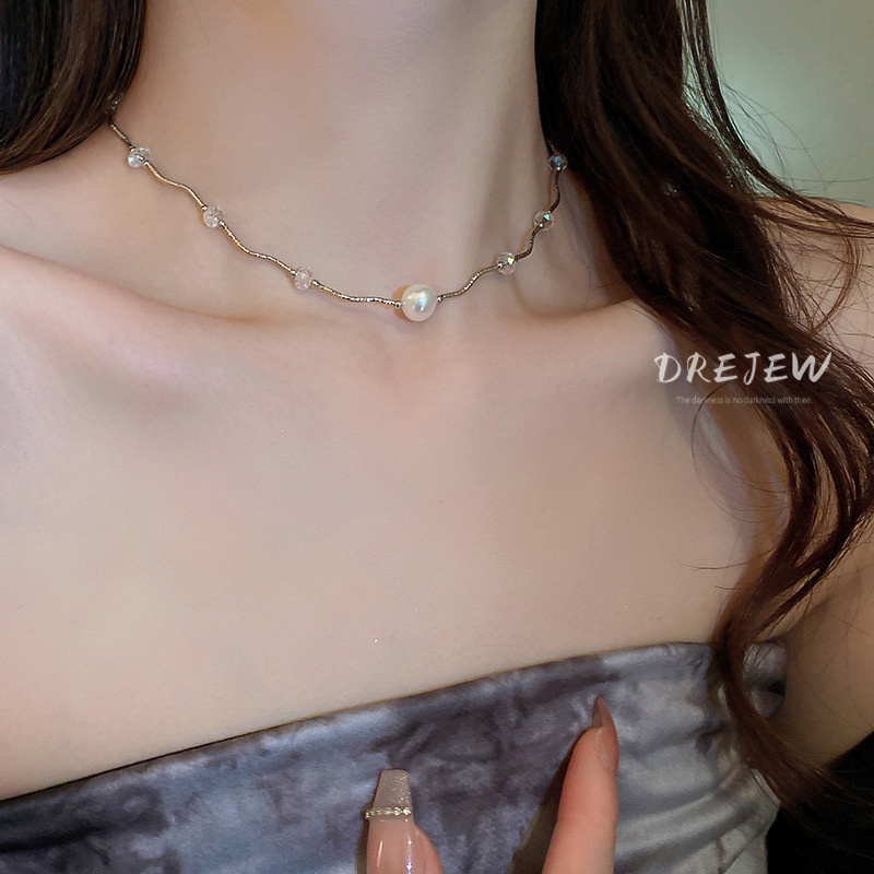 สร้อยคอมุกน้ําจืดคริสตัลบิด Dongdaemun Simple Niche ins Design Clavicle Chain สร้อยคอหรูหรา