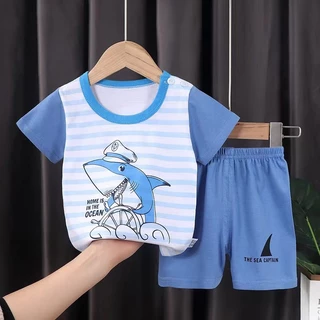 เซ็ต 2 ชิ้น เสื้อคอกลม ลายสัตว์น้อยน่ารัก ขาสั้น เสื้อผ้าเด็กสุดน่ารัก ผ้าเด็กผู้ชาย