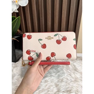 💗👛กระเป๋าสตางค์ใบยาว ลายน้องเชอรี่น่ารักมาก🍒🍒💥NEW COACH Long Zip Around Wallet With Heart Cherry Print🍒