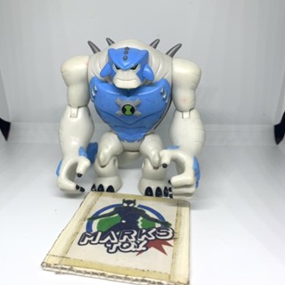 ben 10 ultimate humungousaur สีพิเศษ มีตำหนินิดหน่อย