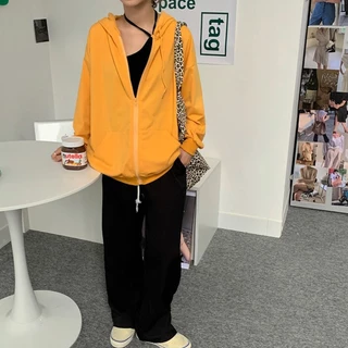 เสื้อแขนยาว มีกระเป๋าสองข้าง
