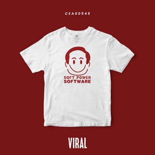 Frogg0-Shop เสื้อยืดสีดำอินเทรนด์เสื้อยืด พิมพ์ลาย SOFT POWER X SOFTWARE CEA00545 T-SHIRT Soft Premium #เสื้อ #เสื้อยืด