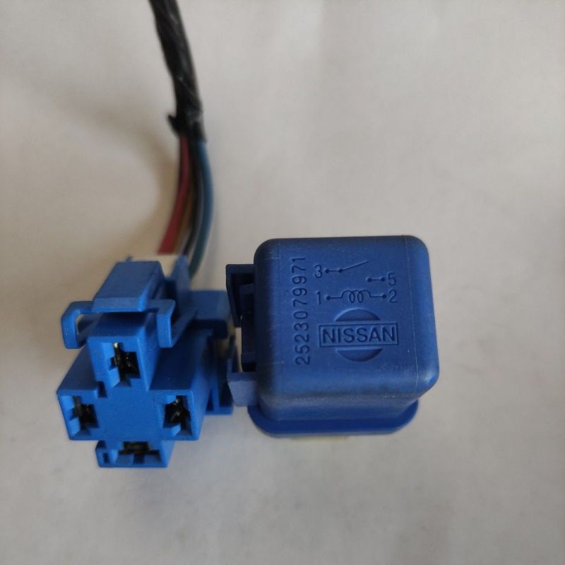 รีเรย์ nissan 4 ขา พร้อมปลั๊ก nissan sunny neo nissan cefiro a31 a32 a33