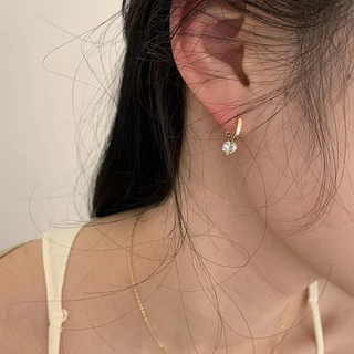 จากไทย 1วันถึง💕ต่างหูเพทายขนาดเล็ก | เรียบง่าย สวยหรูหรา | เข้ากับทุกการแต่งกาย สำหรับสุภาพสตรี