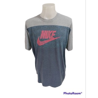 เสื้อยืดกีฬาแขนสั้นแบรนด์งานเก่า NIKE Size XXL มือ2